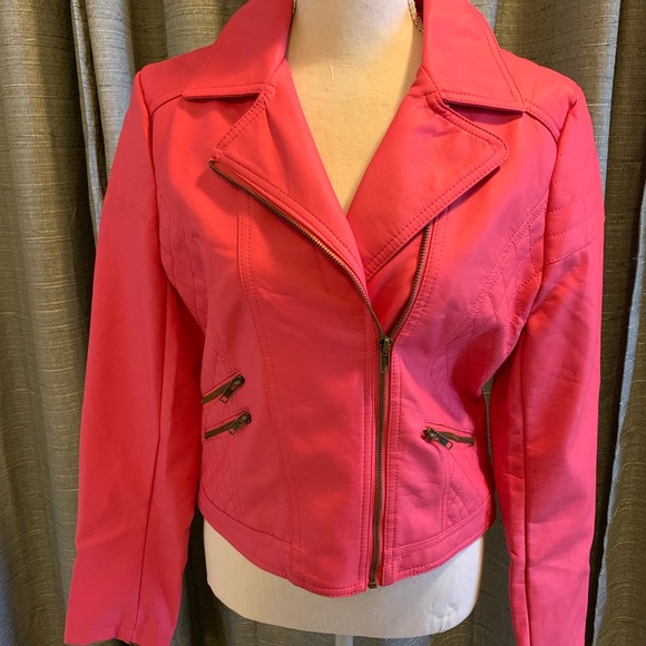 C’ EST TOI vegan jacket in HOT PINK!! - Picture 1 of 5